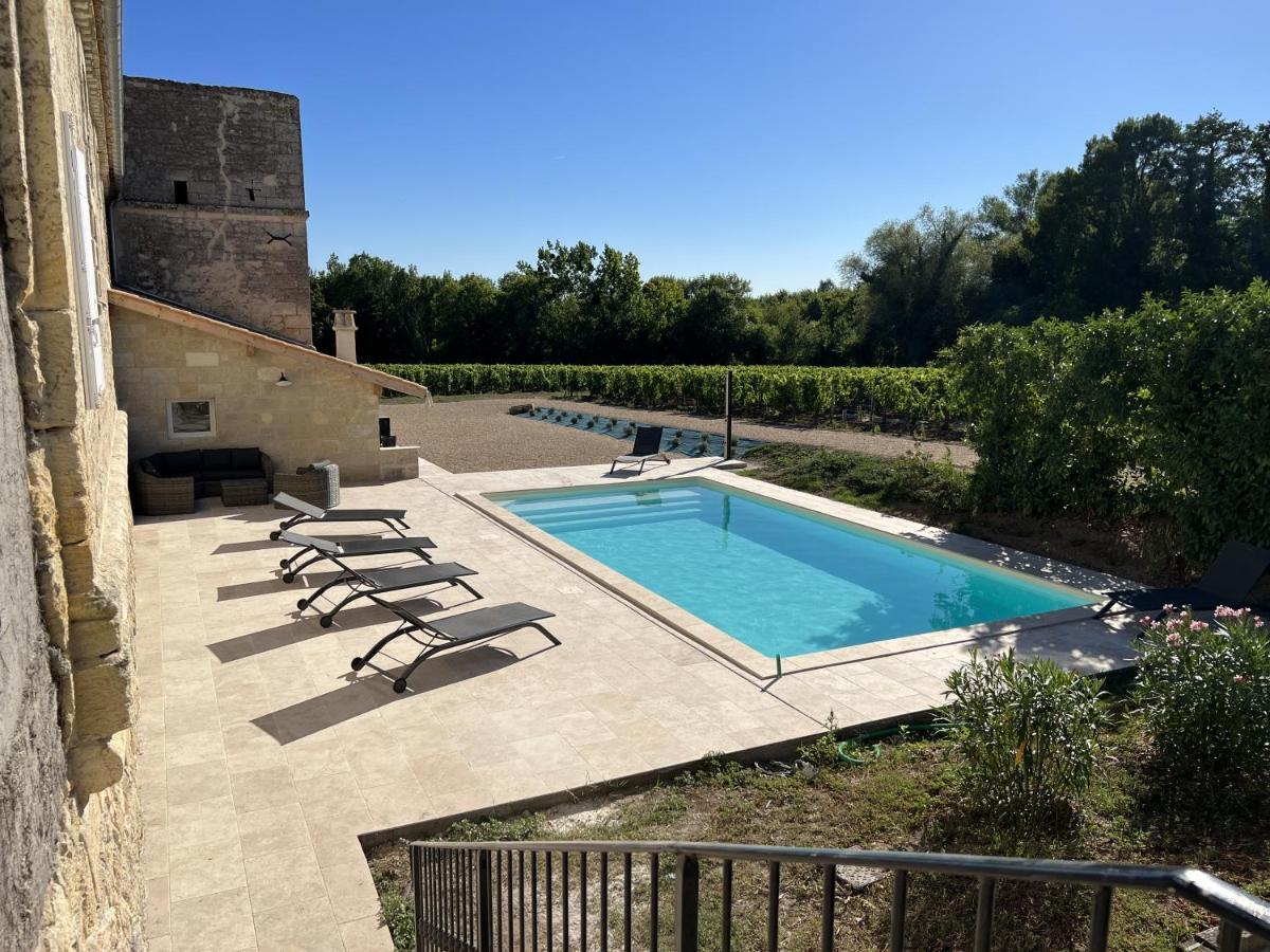 Gite Avec Piscine, Chateau De Lescours, St-Emilion Saint-Sulpice-de-Faleyrens Экстерьер фото
