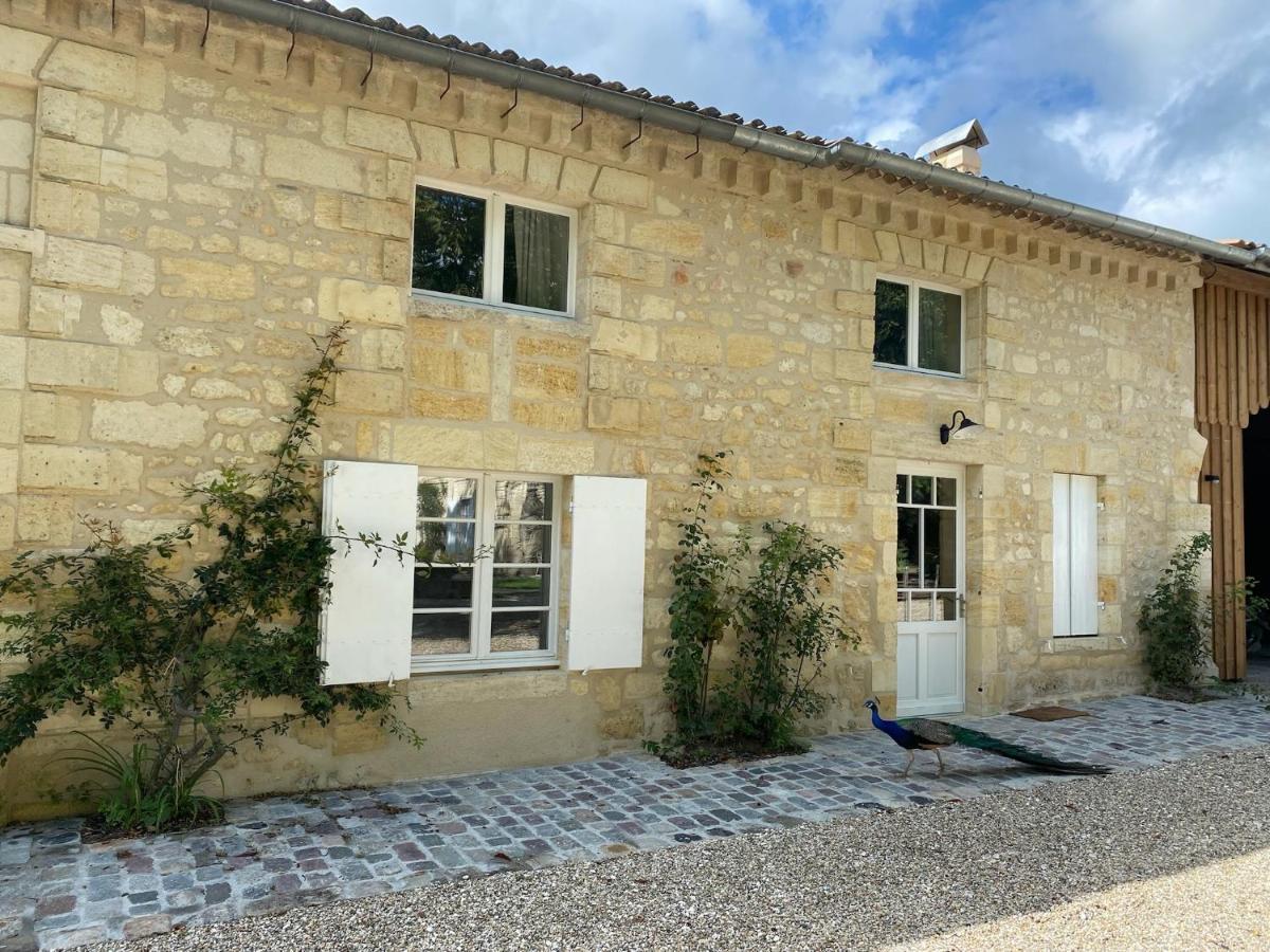 Gite Avec Piscine, Chateau De Lescours, St-Emilion Saint-Sulpice-de-Faleyrens Экстерьер фото