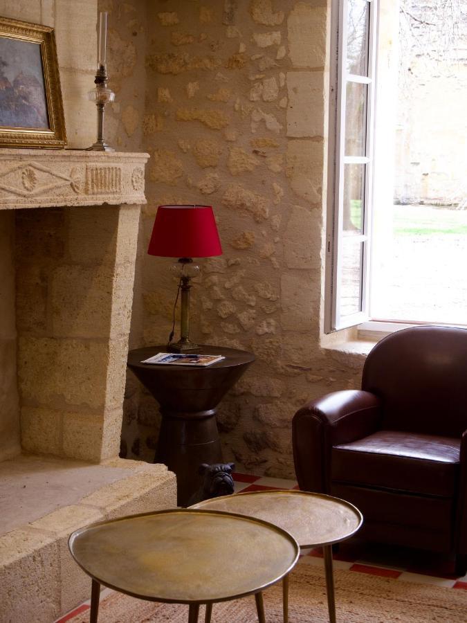 Gite Avec Piscine, Chateau De Lescours, St-Emilion Saint-Sulpice-de-Faleyrens Экстерьер фото